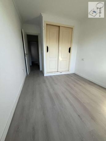 Chalet pareado en calle Aida, 285