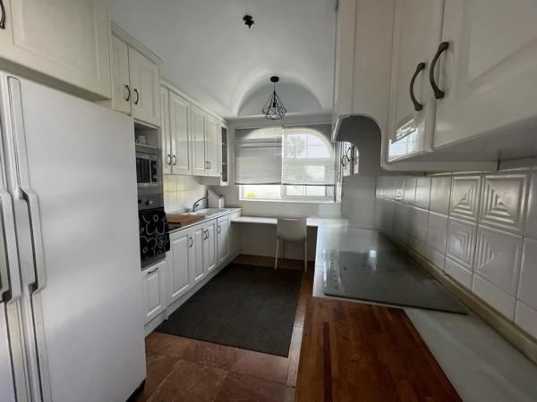 Casa independiente en calle Jorge Manrique