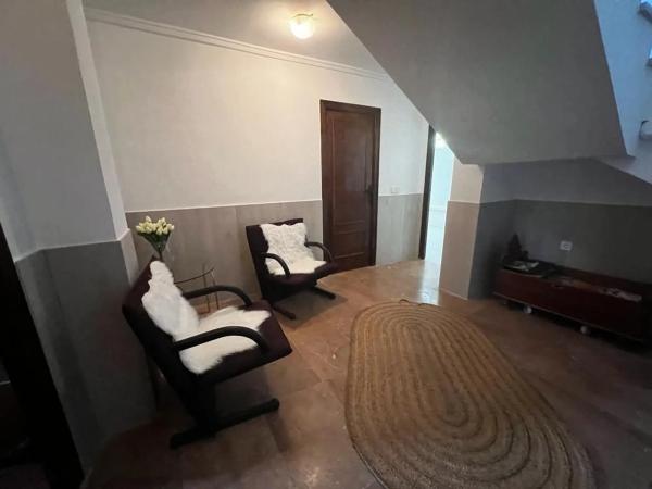 Casa independiente en calle Jorge Manrique