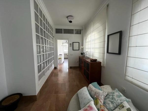 Casa independiente en calle Jorge Manrique