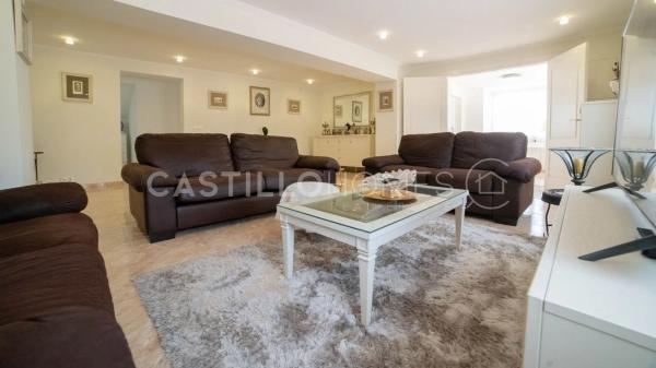 Casa independiente en calle Amazonas Bal, 2