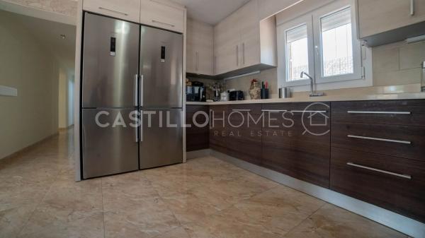 Casa independiente en calle Amazonas Bal, 2