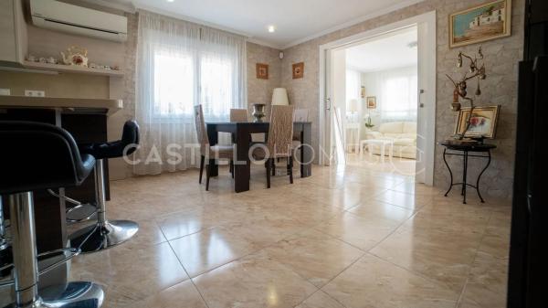 Casa independiente en calle Amazonas Bal, 2