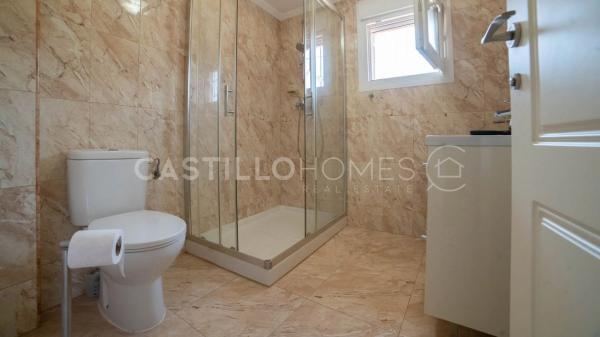 Casa independiente en calle Amazonas Bal, 2