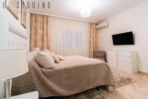 Chalet adosado en calle Amazonas Bal