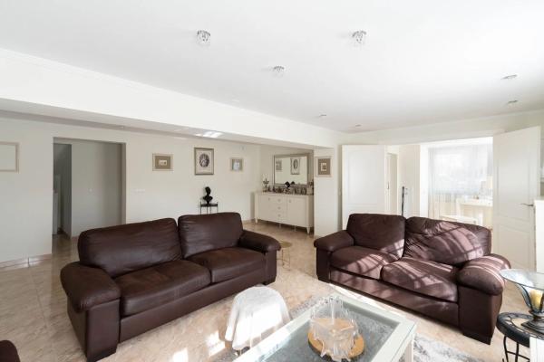 Casa independiente en avenida Tomas Martinez Domenech