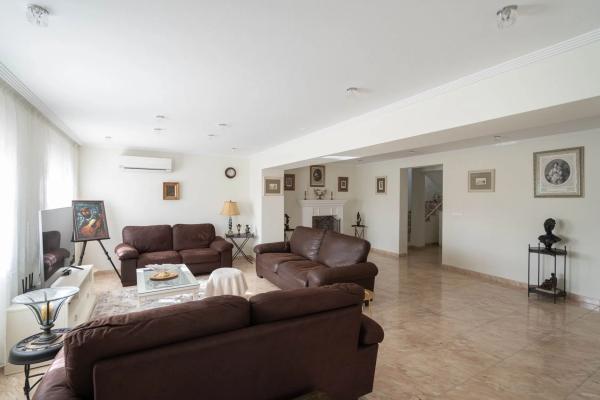 Casa independiente en avenida Tomas Martinez Domenech