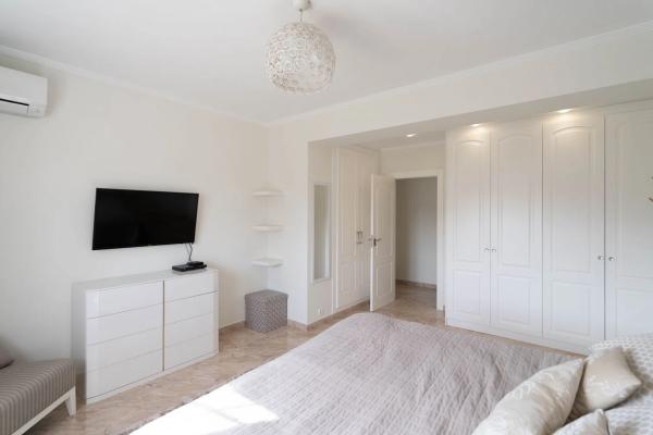 Casa independiente en avenida Tomas Martinez Domenech