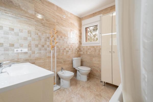 Casa independiente en avenida Tomas Martinez Domenech