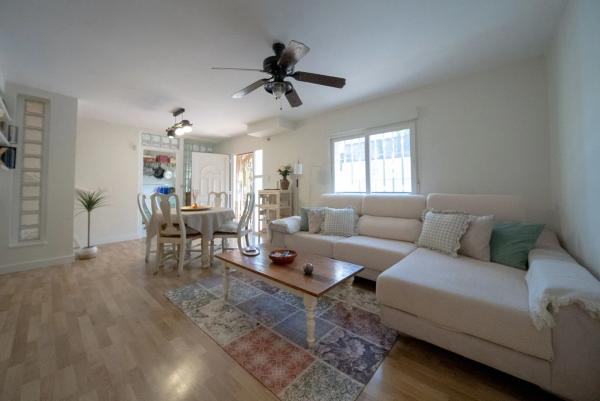 Chalet adosado en avenida Tomas Martinez Domenech