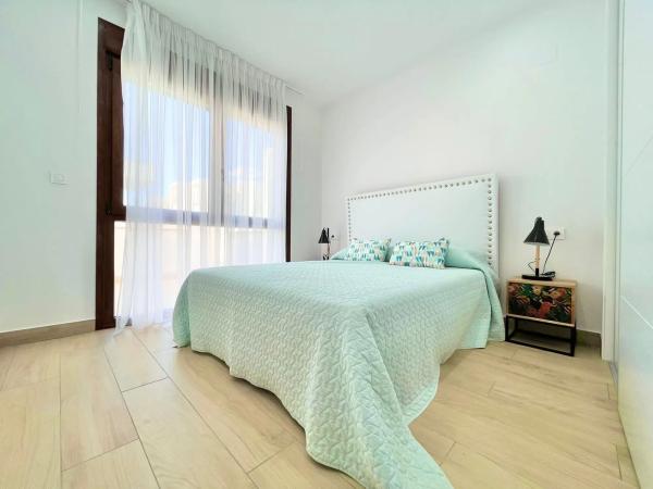 Chalet adosado en denia s/n