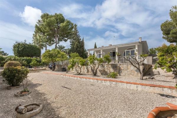 Casa independiente en calle Isla Grosa Bal