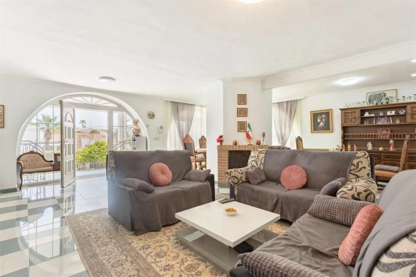 Casa independiente en calle Isla Grosa Bal