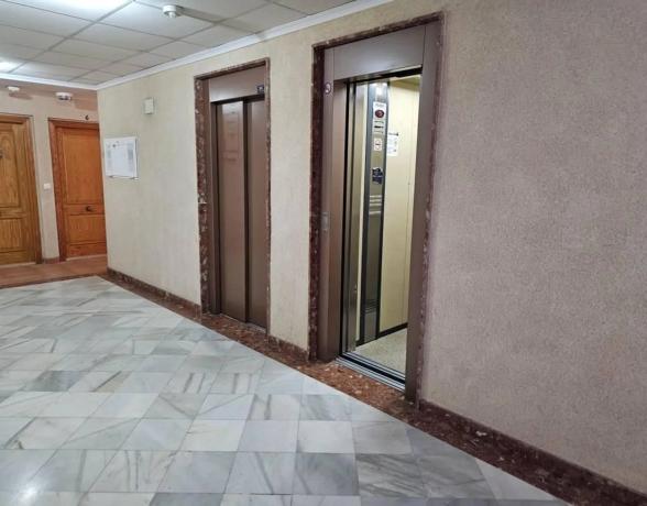 Piso en calle Caritas, 2