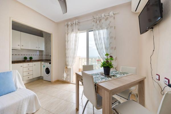 Ático en avenida Corinto, 27