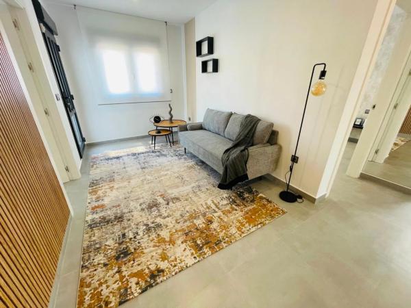 Casa independiente en calle Áncora