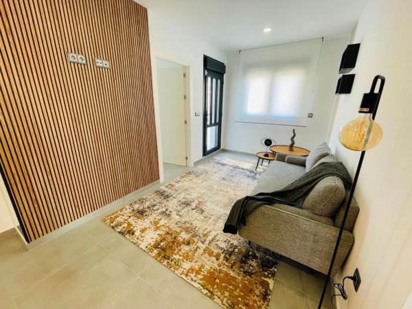 Casa independiente en calle Áncora