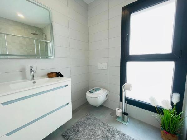 Casa independiente en calle Áncora