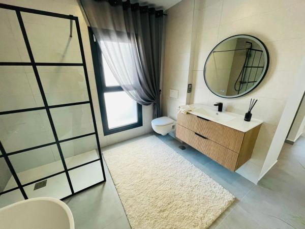 Casa independiente en calle Áncora