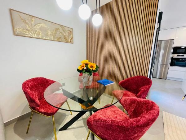 Casa independiente en calle Áncora