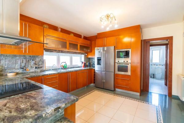 Casa independiente en calle Levante, 28