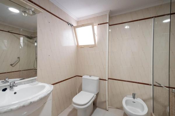 Piso en avenida Doctor Mariano Ruiz Canovas