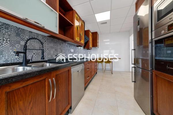 Chalet en Barrio Miramar - Torre del Moro