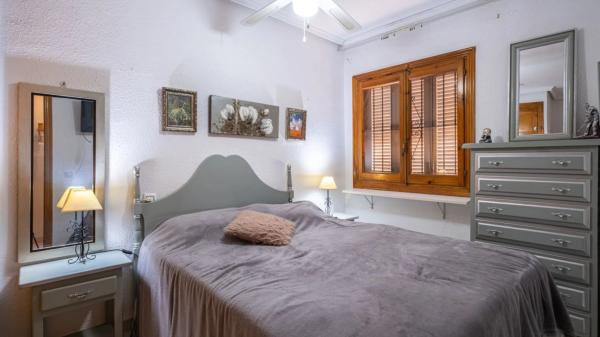 Ático en calle Calas Blancas D, 25