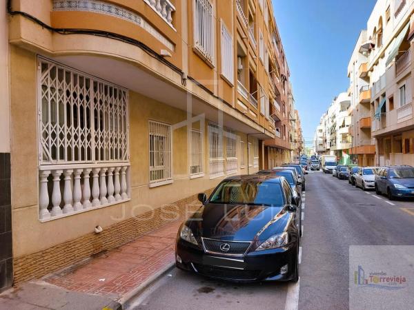 Piso en calle Finlandia, 17