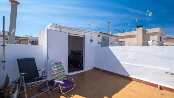 Ático en calle Calas Blancas D, 25