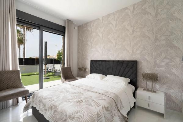 Casa independiente en calle Einstein