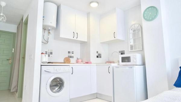 Estudio en calle Islandia