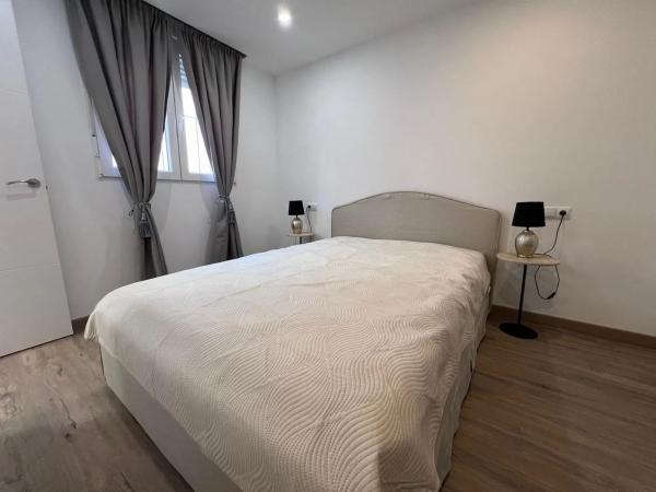 Casa independiente en calle Einstein