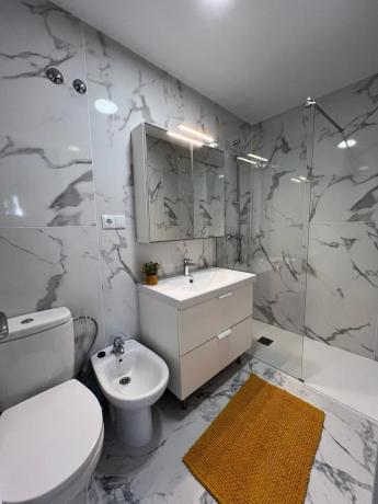 Casa independiente en calle Einstein