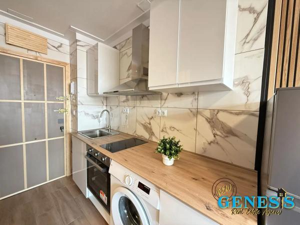 Estudio en calle la Loma, 107