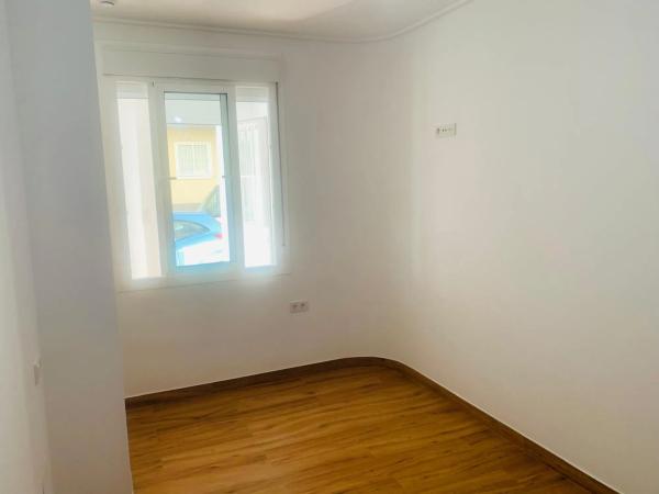 Casa independiente en calle Fragata, 37