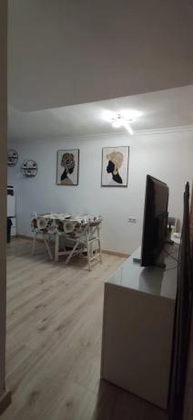 Estudio en calle Almudena, 56