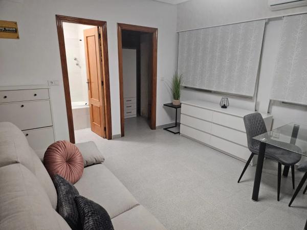 Estudio en avenida Diego Ramirez Pastor, 221