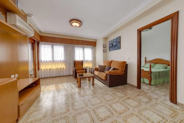 Piso en calle Zoa, 9