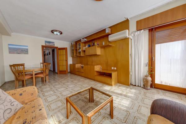 Piso en calle Zoa, 9