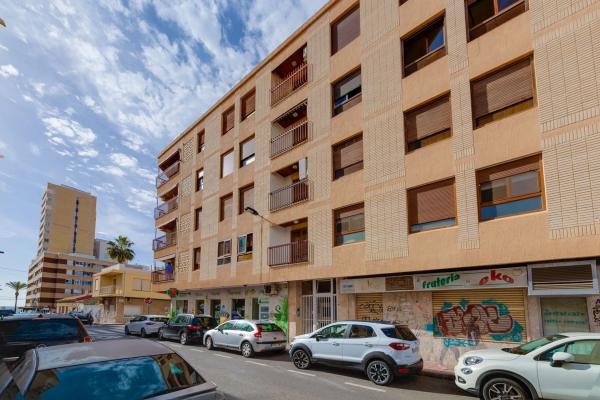 Piso en calle Zoa, 9