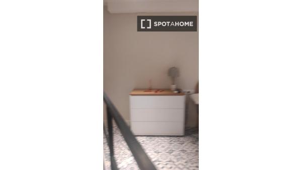 Estudio en alquiler en Sants, Barcelona