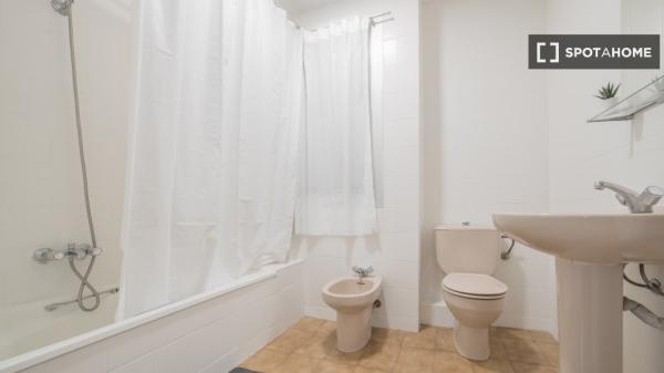 Chambre à louer dans un coliving de 7 chambres à Barcelone