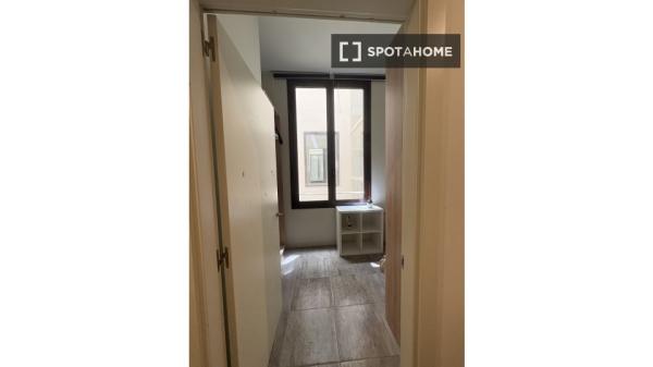 Zimmer in einer Wohngemeinschaft in Barcelona