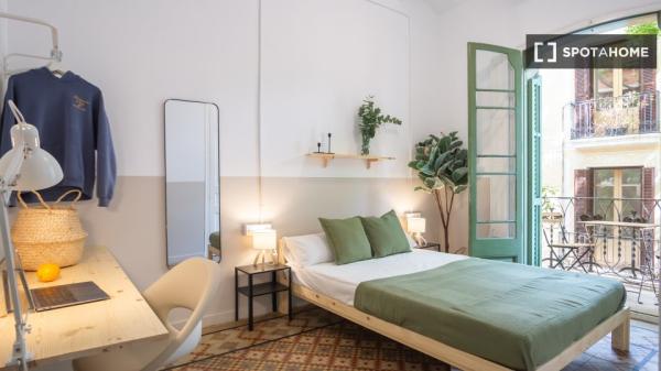 Habitación en piso de 4 habitaciones en Sant Andreu, Barcelona.