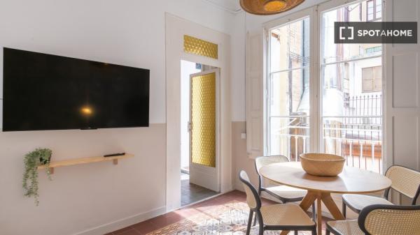 Habitación en piso de 4 habitaciones en Sant Andreu, Barcelona.