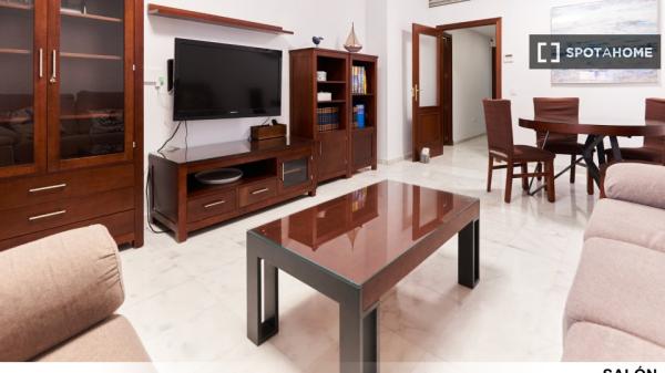 Chambre en colocation à louer à Polígono Sur, Séville