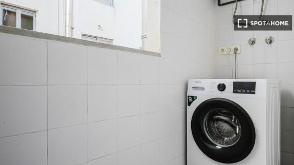 Piso en alquiler de 3 habitaciones en Pacífico, Málaga