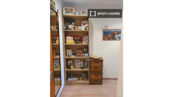 Estudio en alquiler en Mahón, España