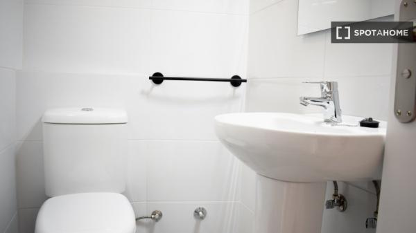 Room in shared apartment in La Orotava